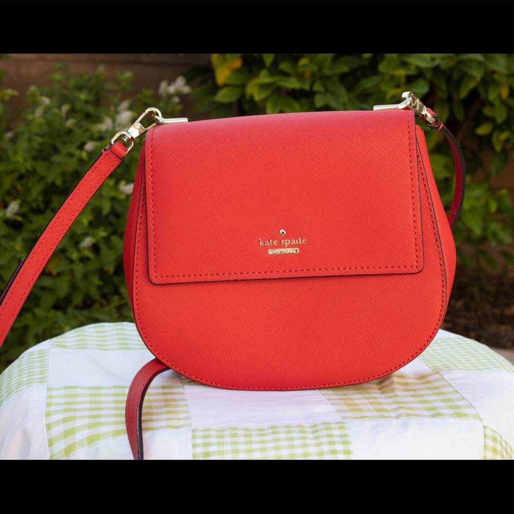 Kate Spade Cameron Street Small Byrdie, Red Crossbody w/ Dust Bag